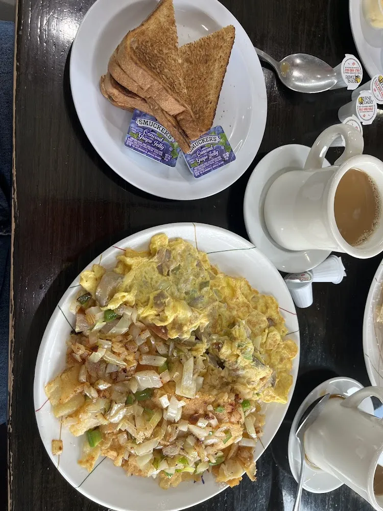 Country Omelette and Home Fries